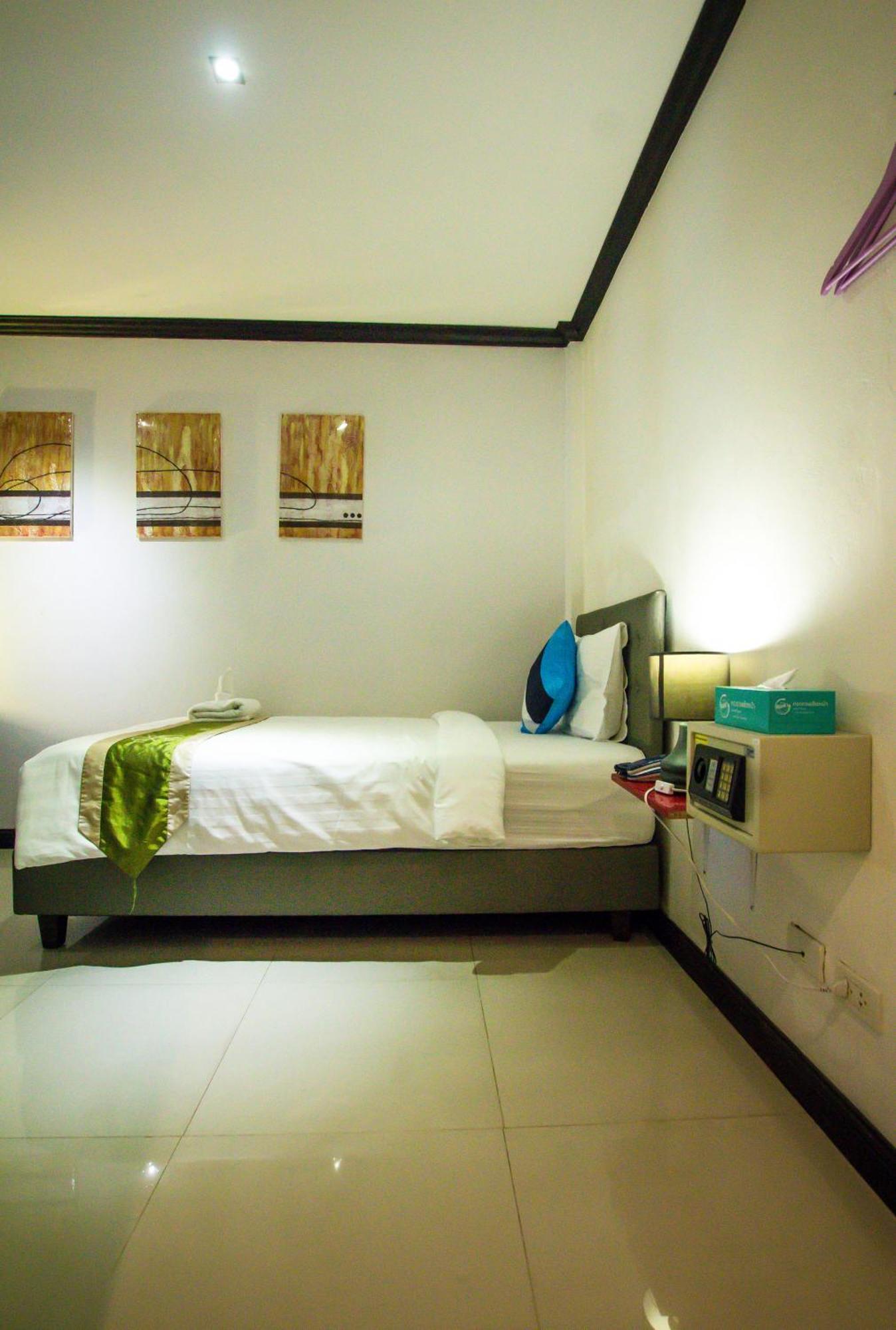 Queen Boutique Hotel Chaweng Bagian luar foto