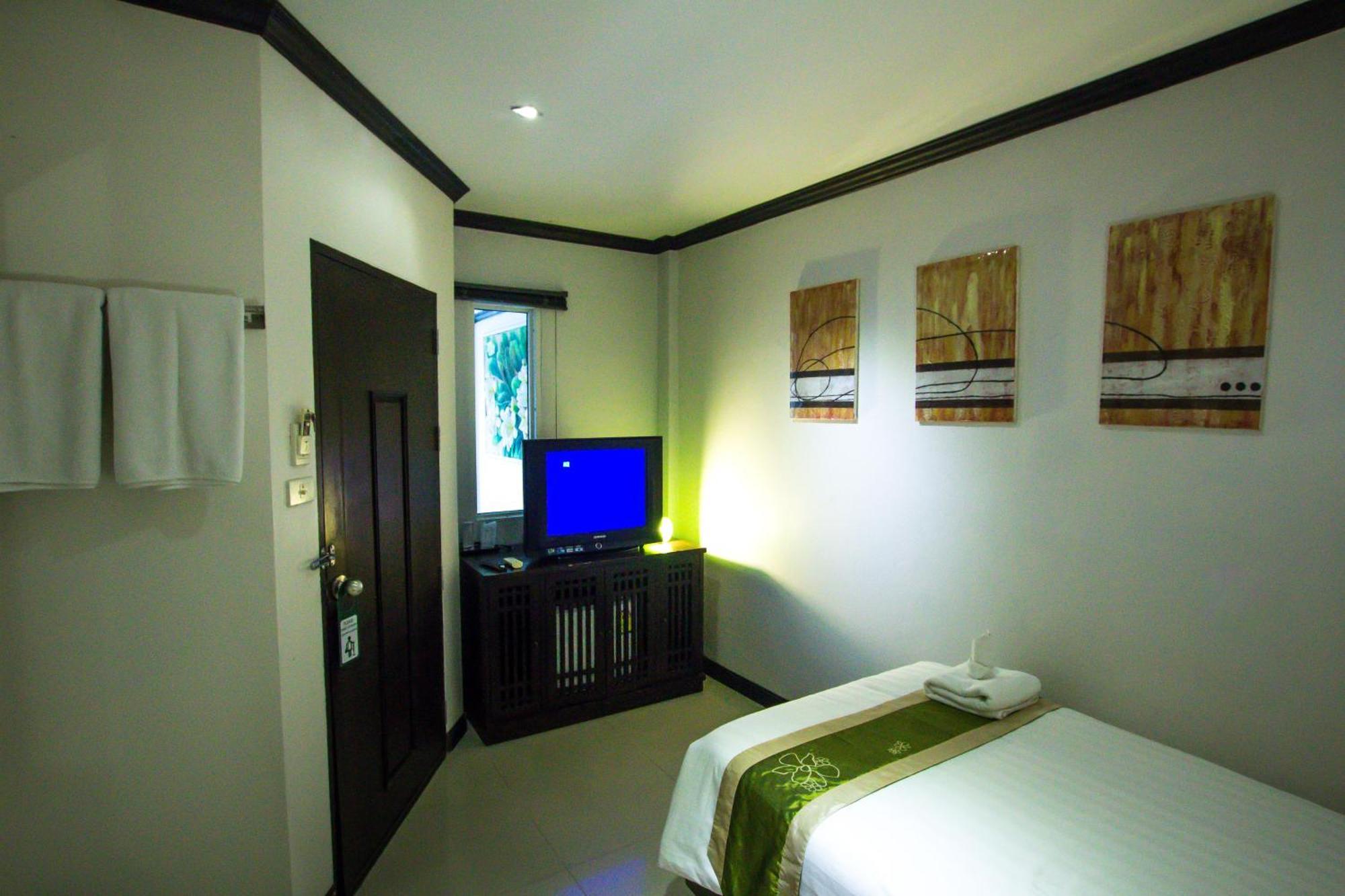 Queen Boutique Hotel Chaweng Bagian luar foto