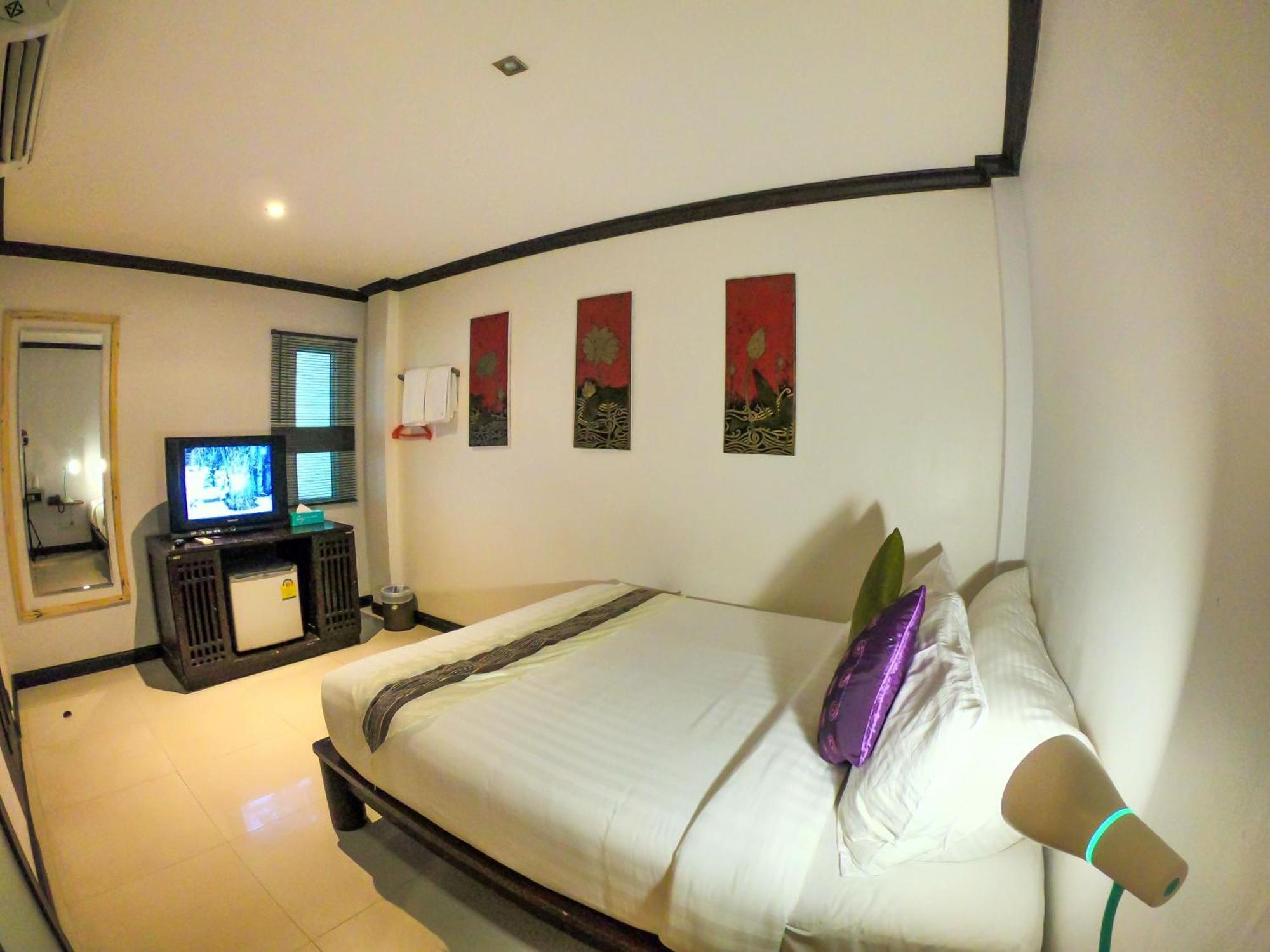 Queen Boutique Hotel Chaweng Bagian luar foto