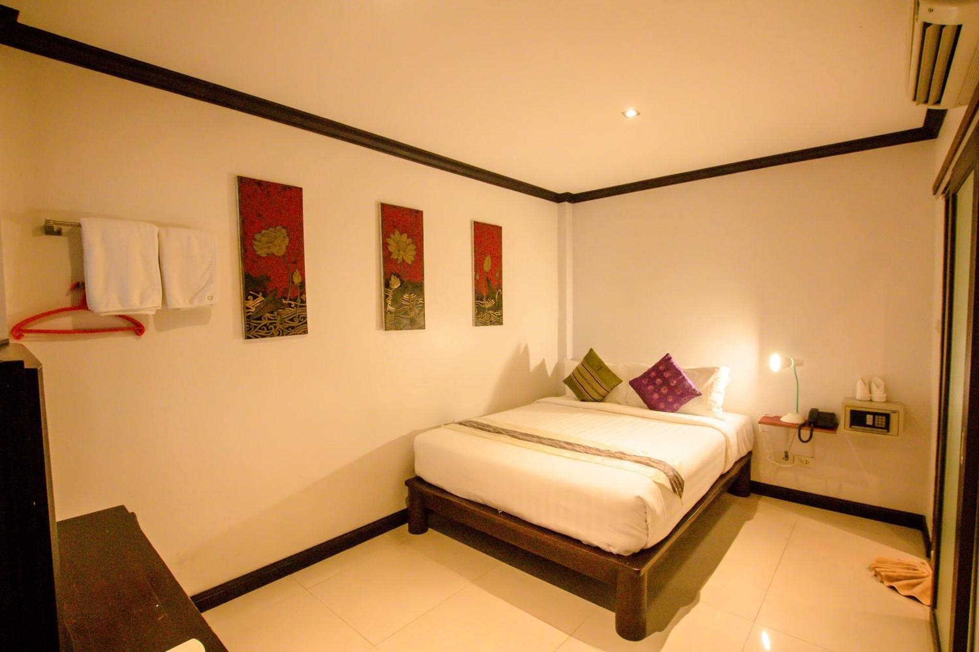 Queen Boutique Hotel Chaweng Bagian luar foto